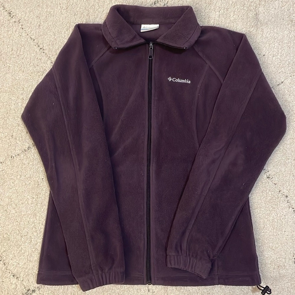 Columbia women’s fleece purple zip up jacket